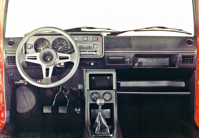 VW Golf GTI Mk1: το αρχέτυπο Hot Hatch!