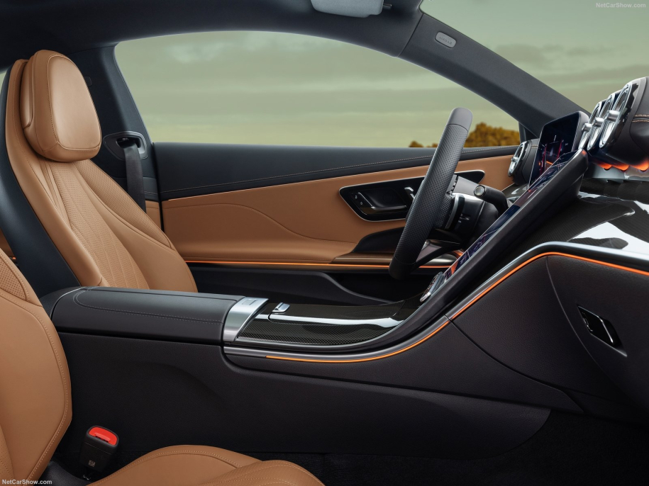 Mercedes Benz CLE Coupe: πηγαίνει κόντρα στα SUV - TheCars.gr