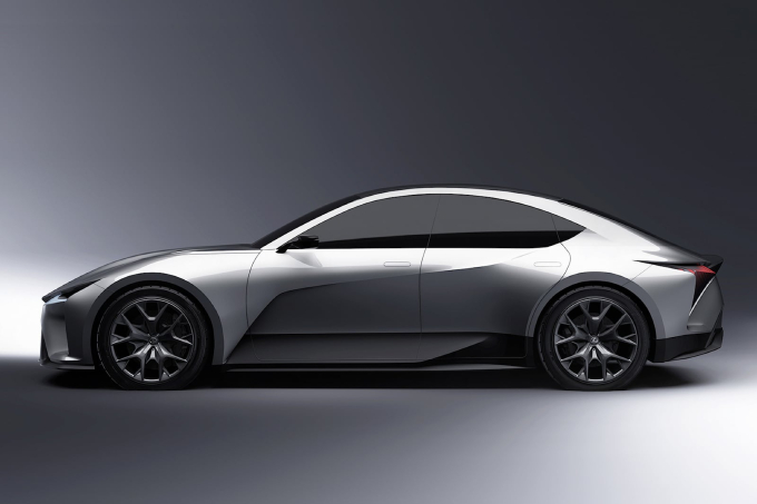 H Lexus στην αντεπίθεση - Ποιο είναι το αυτοκίνητο που θα χτυπήσει την Tesla [Βίντεο]