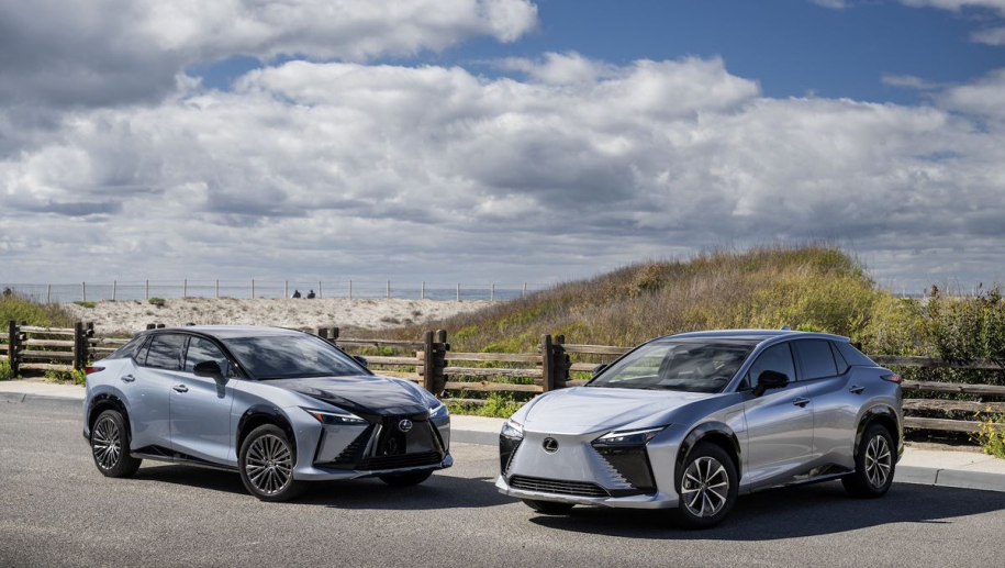 Lexus RZ300e 2024: ηλεκτρική ιαπωνική πολυτέλεια