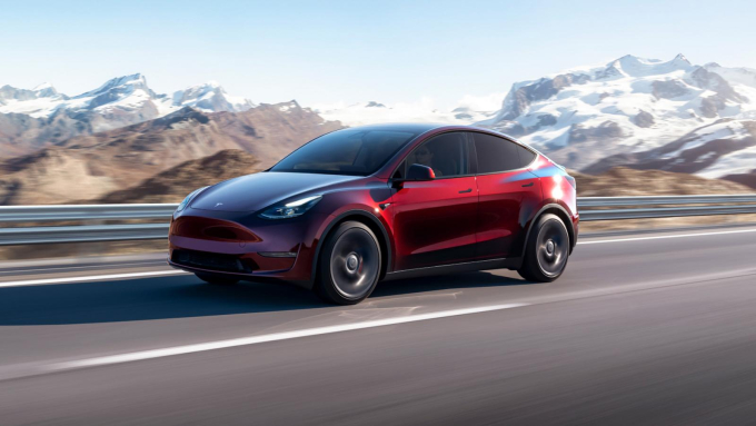 Tesla Model Y: Στην κορυφή της Ευρώπης
