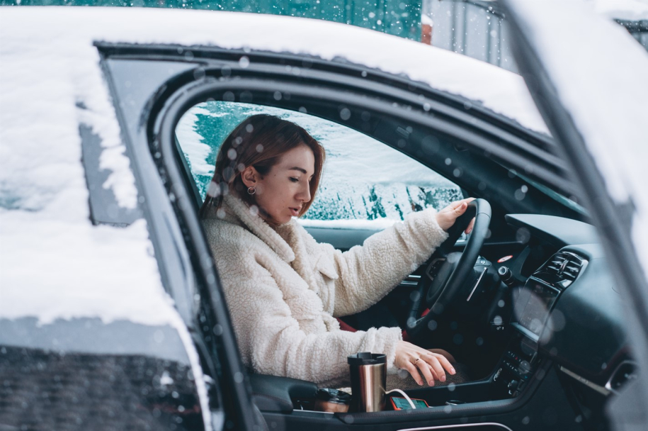 3 βήματα για να ξεκινήσετε το αυτοκίνητο όταν δεν παίρνει μπροστά το χειμώνα