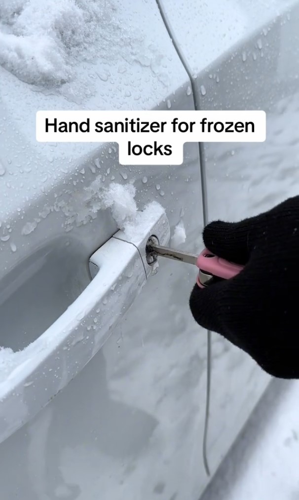 car lock frozen trick open