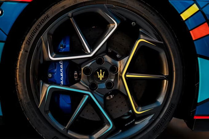 Maserati MC20 Cielo Opera D'arte