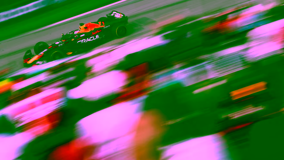 F1: Έλαβε ήδη την πρώτη του ποινή για το 2025 ο Max Verstappen