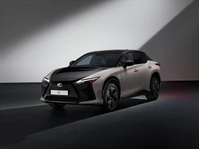 Lexus RZ: Το πρώτο αμιγώς ηλεκτρικό της μάρκας έρχεται το φθινόπωρο