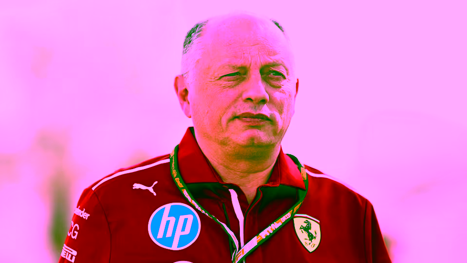 F1 - Vasseur: «Δεν με νοιάζει τι λέει ο Hamilton στο team radio – Μετράει μόνο το debrief»