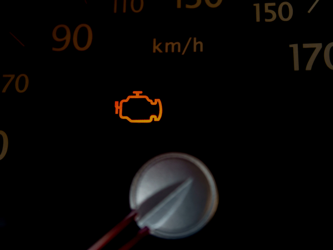 Μπορεί να ανάψει το Check Engine λόγω προβλήματος στο κιβώτιο ταχυτήτων;