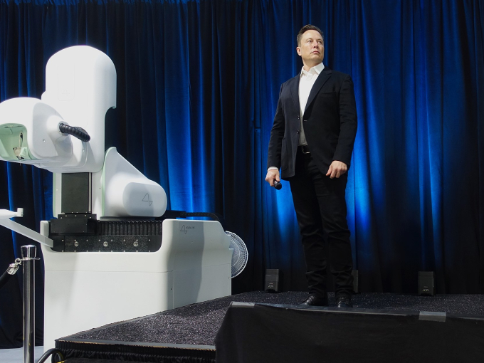 Elon Musk: «CEO της Tesla μέχρι να πεθάνω» είπε σε συνέντευξη του