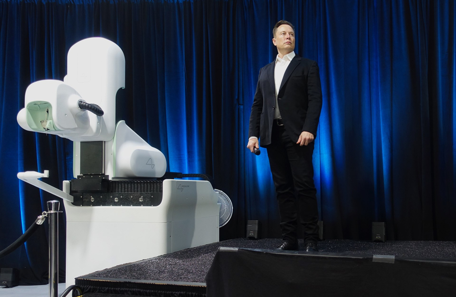 Elon Musk: «CEO της Tesla μέχρι να πεθάνω» είπε σε συνέντευξη του