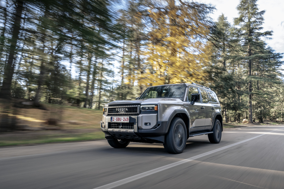 Toyota Land Cruiser Hybrid 48V: Στην εξηλεκτρισμένη εποχή και το θρυλικό SUV