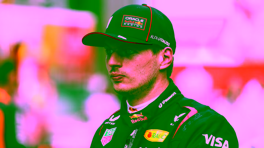 F1: Ο Max Verstappen λέει πως «θα φέρει χαρτομάντIλα για τον George Russell»