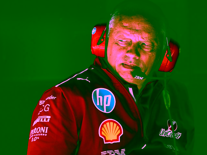 F1: Ο Fred Vasseur σχολιάζει τα σενάρια απομάκρυνσης του – Τι είπε μετά την προσέγγιση της Ferrari στον Horner