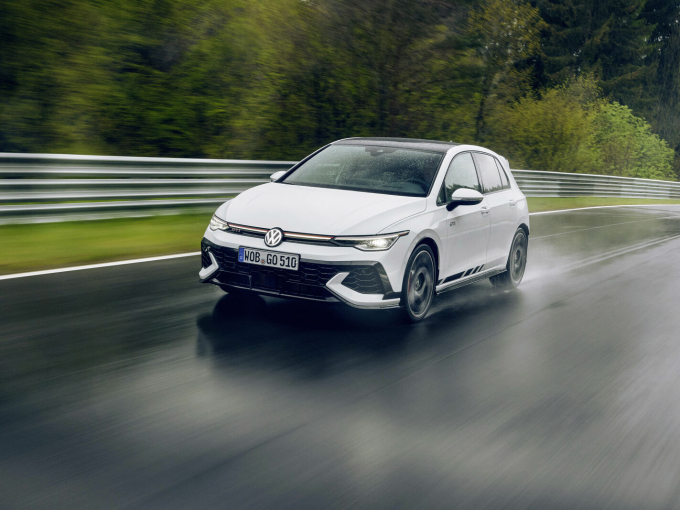 Νέο ηλεκτρικό Volkswagen Golf GTI: Το επερχόμενο hot hatch θα είναι ένα «τέρας»