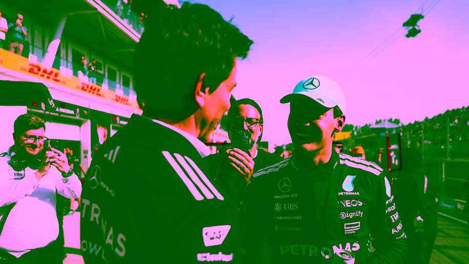 F1: Ο Russell ξανά στο στόχαστρο της Red Bull – «Καλύτερα να κοιτάξεις τον εαυτό σου»