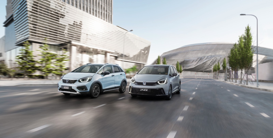 Honda Jazz & Crosstar: Η ιαπωνική συνταγή επιτυχίας επιστρέφει ανανεωμένη