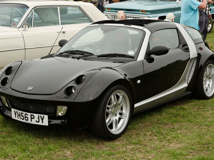 Smart: Επιστρέφει το Roadster σε ηλεκτρική έκδοση;
