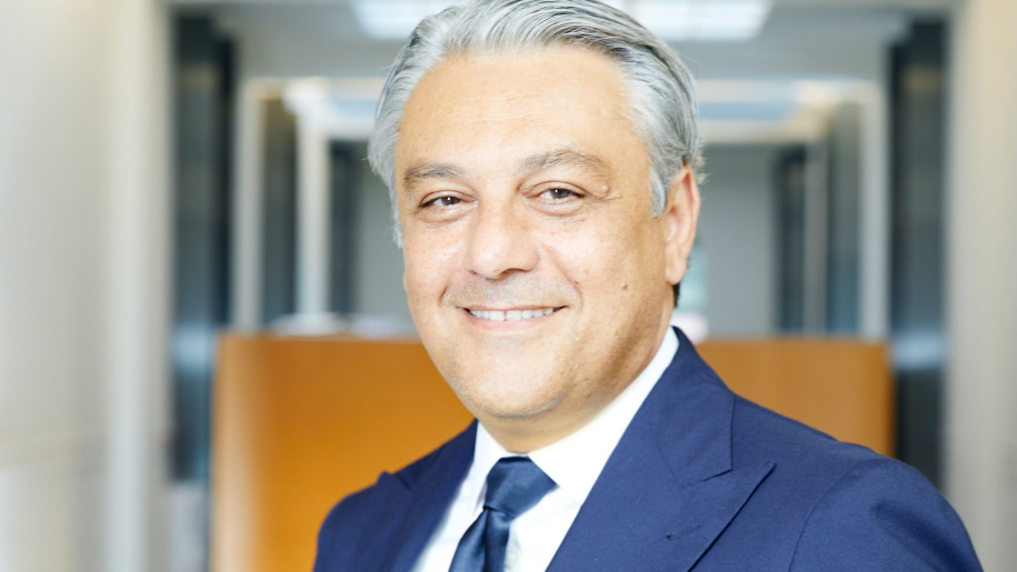 Παραίτηση… από το πουθενά: Φεύγει από τη Renault ο CEO της, Luca de Meo