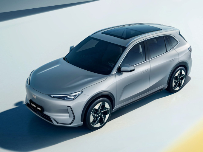 Geely EX5: Εχει όλο το πακέτο