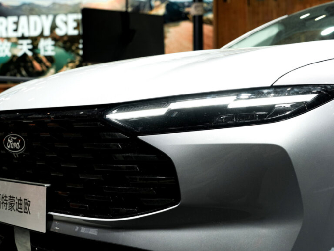 Νέο Ford Mondeo/Taurus 2026: Με εμφάνιση Mustang και αναβαθμισμένη τεχνολογία