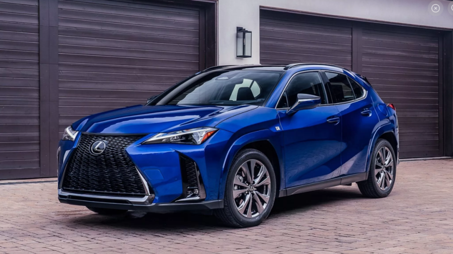 Lexus UX 2026: Μικρές αλλαγές και αυξημένη τιμή για το premium crossover
