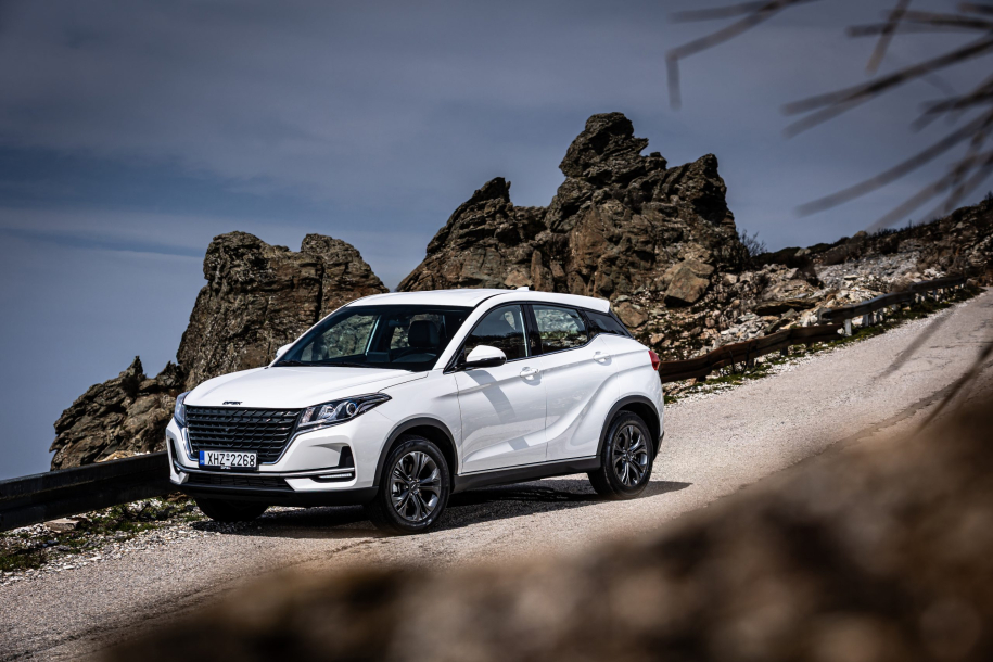 DFSK 500 από 18.900 ευρώ