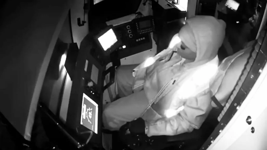 Βίντεο-Σοκ: Οδηγός τρένου αποκοιμήθηκε και βγήκε από τούνελ με 80χλμ/ώρα στο Σαν Φρανσίσκο!