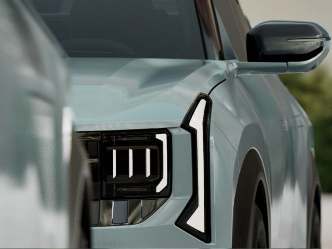 Νέο Kia Seltos: Αποκαλύπτεται με εντυπωσιακή σχεδίαση και υβριδική έκδοση