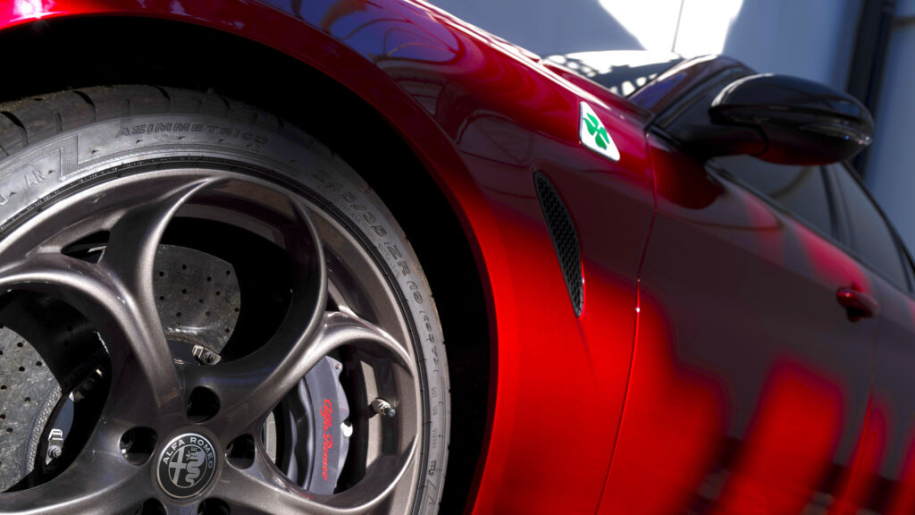 Alfa Romeo Quadrifoglio Collezione: Μια φλογερή συλλεκτική έκδοση για τις Giulia & Stelvio