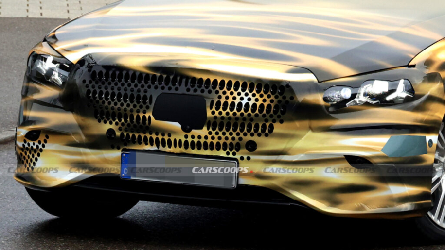 Νέα Mercedes S-Class: Το facelift φέρνει την τεράστια Hyperscreen και εμφάνιση από το μέλλον