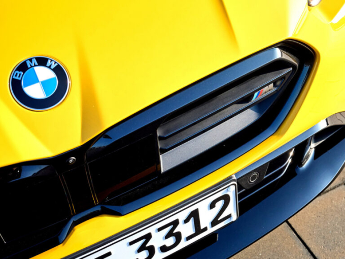 Ανατροπή για το 2035: Η Γερμανία δίνει «φιλί ζωής» στους κινητήρες βενζίνης και πετρελαίου