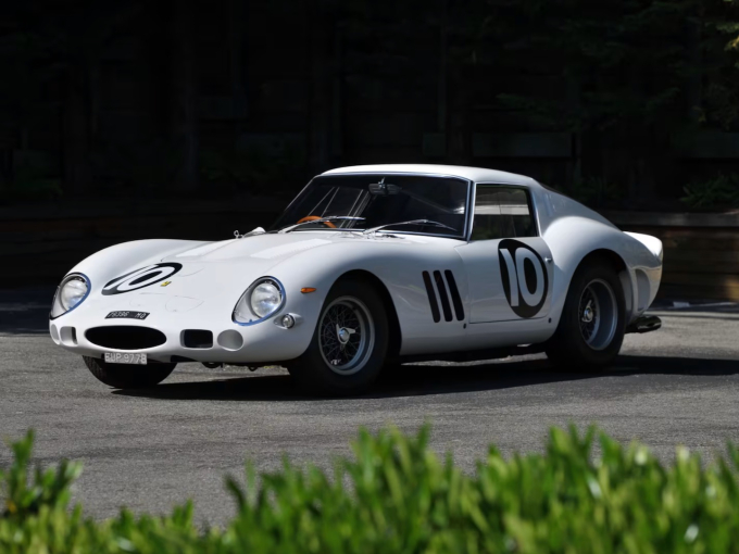 Η μοναδική λευκή Ferrari 250 GTO σε δημοπρασία: Η απίστευτη ιστορία της