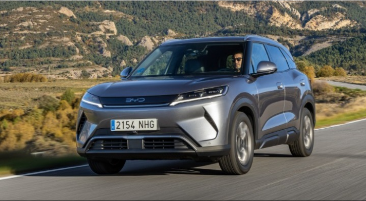 Το BYD Atto2 Comfort προσφέρει αυτονομία 430 χιλιομέτρων