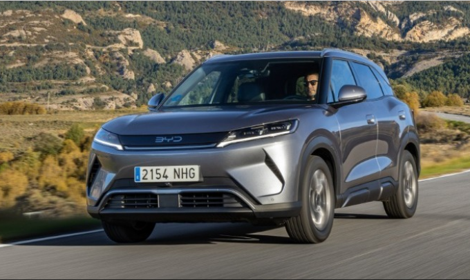 Το BYD Atto2 Comfort προσφέρει αυτονομία 430 χιλιομέτρων