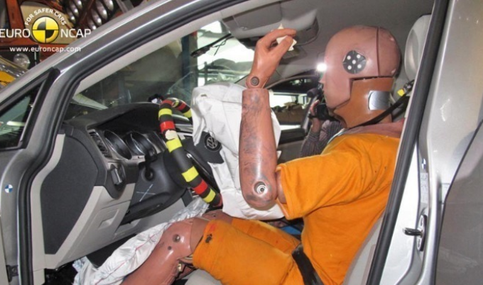 Οι αρχές εφιστούν την προσοχή στους οδηγούς για ελαττωματικούς αερόσακους, κινεζικής κατασκευής