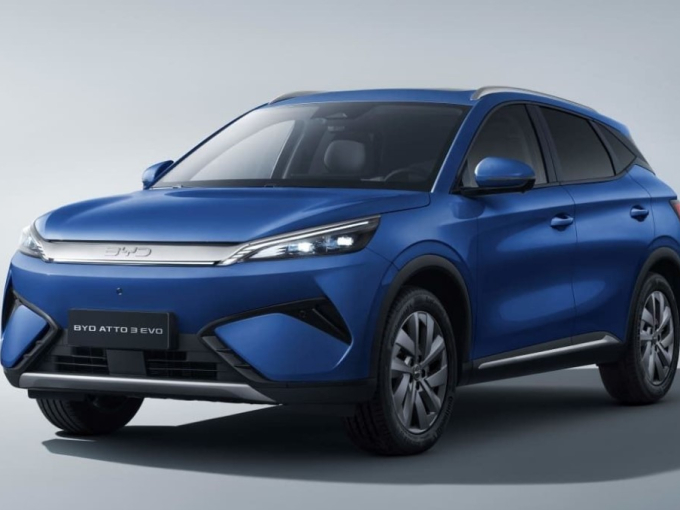 Το νέο BYD ATTO 3 EVO είναι διαθέσιμο με τετρακίνηση και αυτονομία έως 510 χλμ